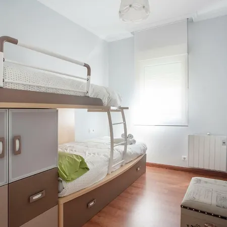 Vivienda O Pombal דירה *